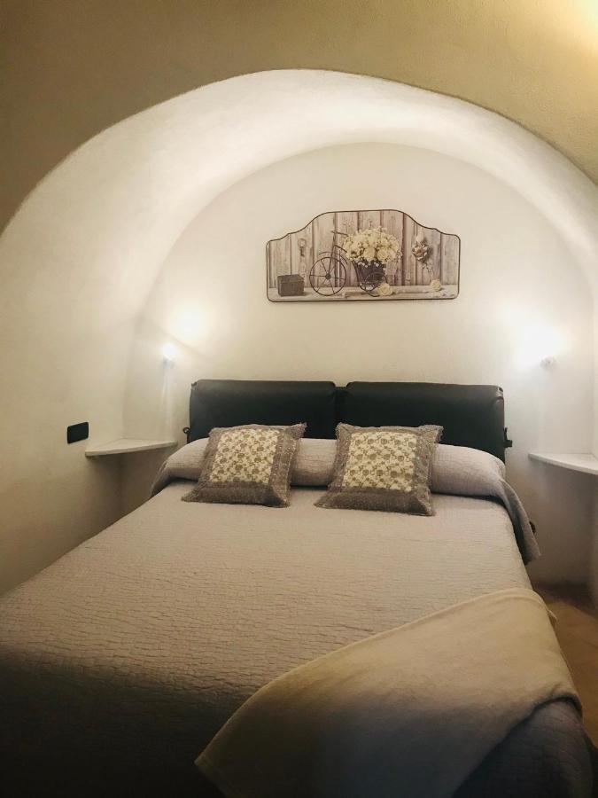 Crosa Tra Le Nuvole Villa Borgio Verezzi Luaran gambar