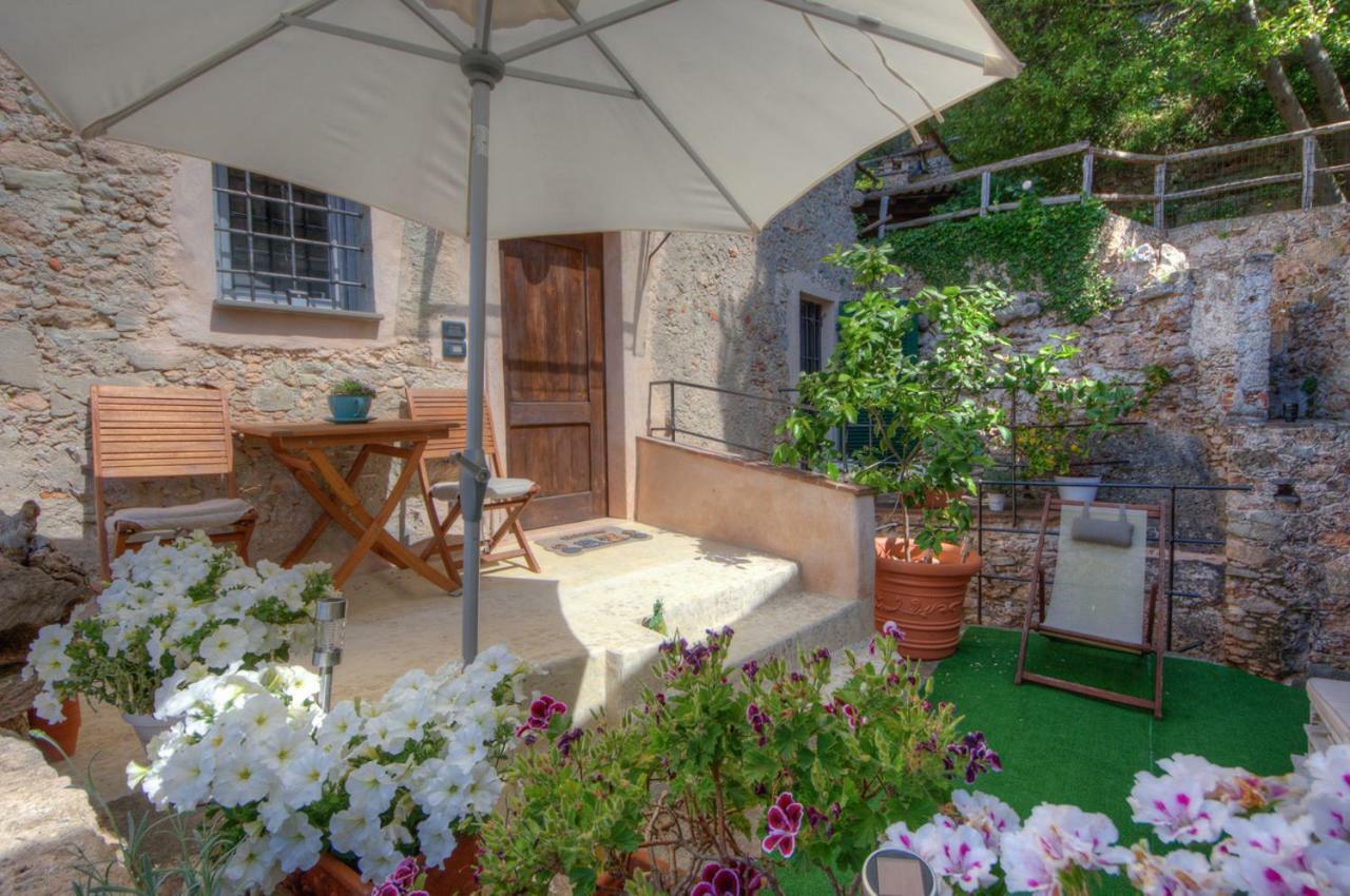 Crosa Tra Le Nuvole Villa Borgio Verezzi Luaran gambar