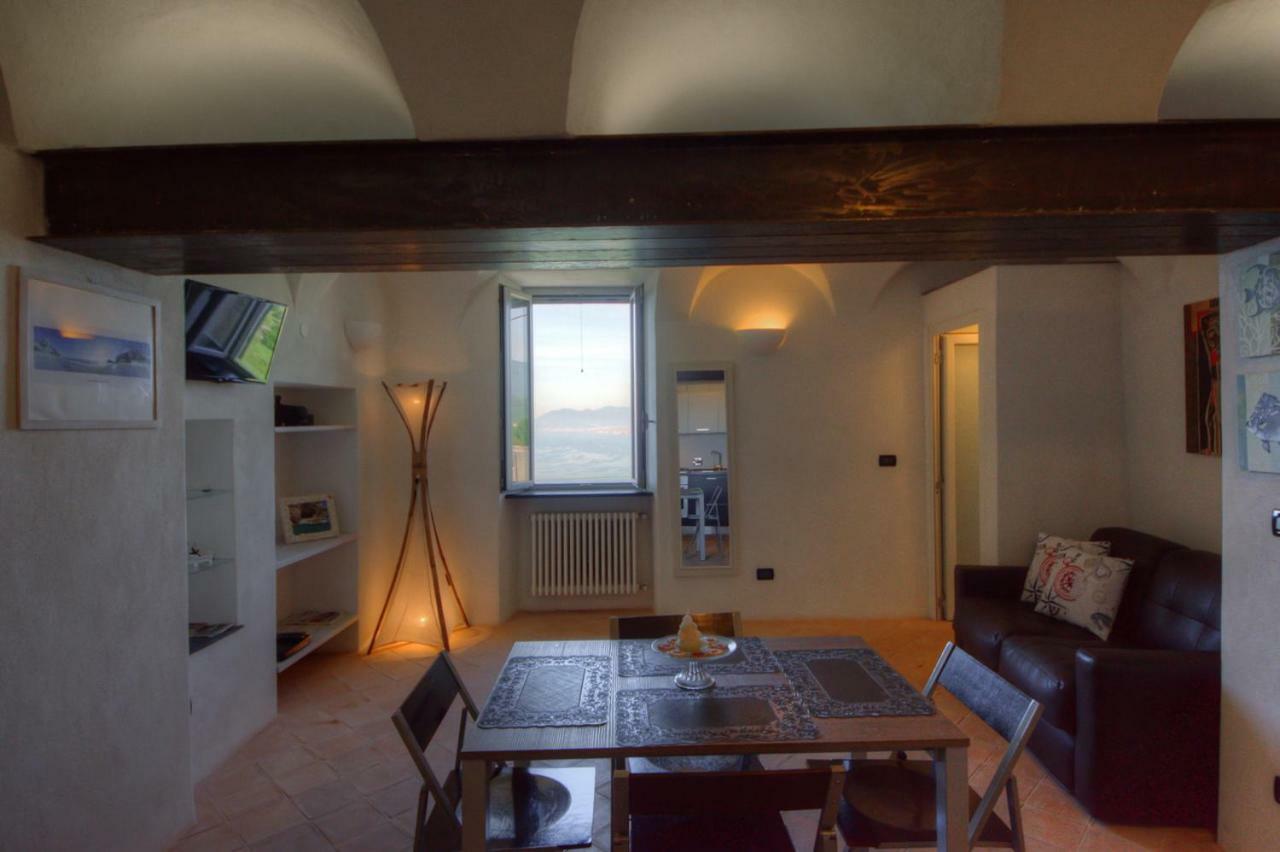 Crosa Tra Le Nuvole Villa Borgio Verezzi Luaran gambar